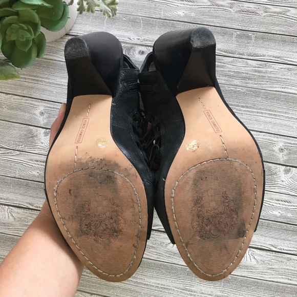 Vince Camuto heels - Picture 5 of 6